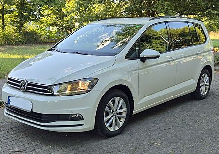 VW Touran Volkswagen 1.5 TSI 150 Comfortline 7-S Nav. 16Z PDC
