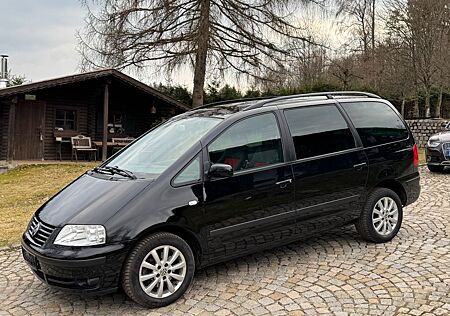 VW Sharan Volkswagen 1.9TDI 96kW Highline,6Gang,Navi,DPF!!!