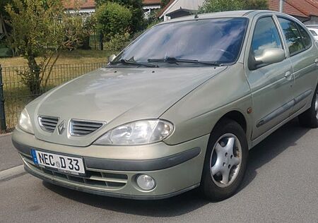 Renault Megane Classic 1.4 16V Expression