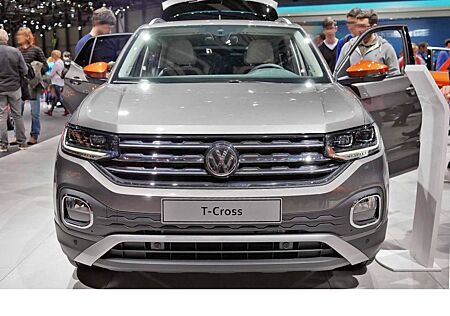 VW T-Cross Volkswagen Life 1.0 TSI DSG LED/PDC/Kamera/ACC