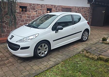 Peugeot 207 Filou HDi FAP 90 Filou