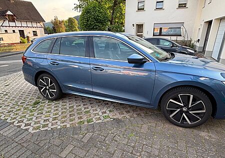 Skoda Octavia 1.5 TSI ACT STYLE COMBI STYLE