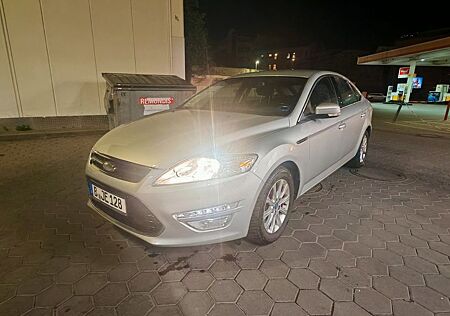 Ford Mondeo 2,0 EcoBoost 149kW Titanium S PowerSh...