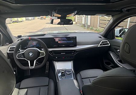 BMW 330e xDrive LCI2 Pano ACC Surview 19Zoll