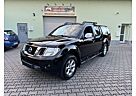 Nissan Navara Double Cab LE 4X4 Navi SHZ Kamera Hardtop