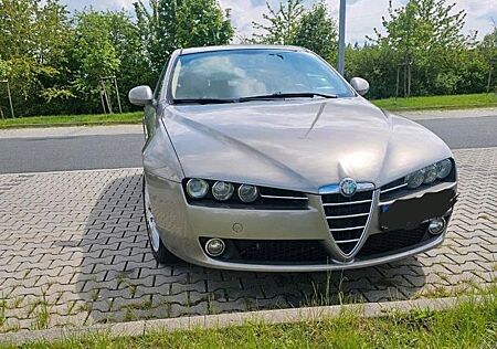 Alfa Romeo 159 gebraucht kaufen Alfa Romeo 159 2.4 JTDM // AUTOMATIK // TÜV