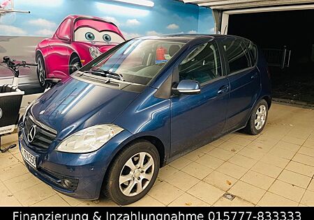 Mercedes-Benz A 180 Automatik AHK Sitzheizung Einparkhilfe