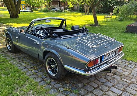 Triumph Spitfire MK4 - Winterweihnachtspreis