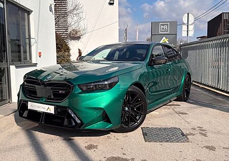 BMW M5 xDRIVE M DRIVER PAKET B&W CARBON SOFORT