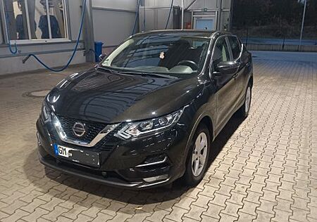 Nissan Qashqai 1.3 DIG-T DCT 158PS AHK, Garantie