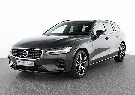 Volvo V60 T6 TWIN Engine AWD R-Design 18"+AHK+PANO+HUD