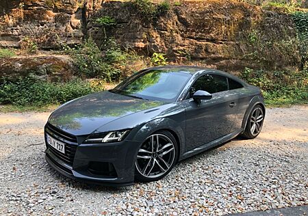 Audi TT Coupe 2.0 TDI sehr gepflegt schöne Ausstattun