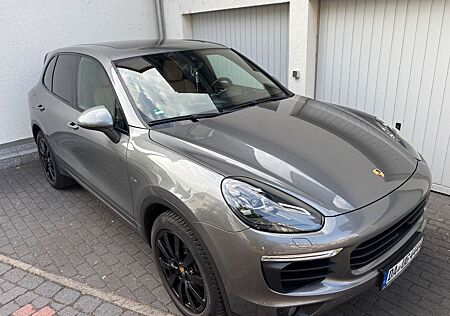 Porsche Cayenne Diesel -Chrono Paket 20zoll Panorama