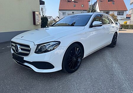 Mercedes-Benz E 220 d T-Modell/BusinessPlus/Avantgarde/MBC-SH