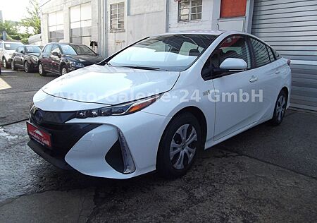 Toyota Prius 1.8-l-VVT-i Plug-in- Hybrid Autom, Navi