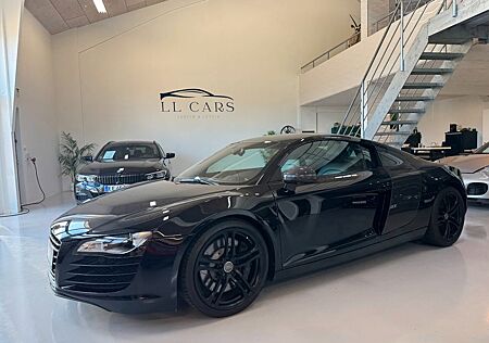 Audi R8 Coupe 4.2 FSI quattro