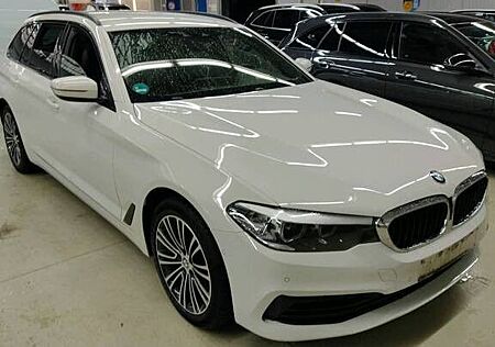 BMW 530 d Sport Line Harman Kardon Standhzg.