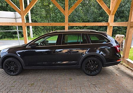 Skoda Octavia 2.0 TDI 135kW DSG 4x4 Scout Comb...