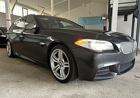 BMW M550 xDrive Touring Sport-Automatic*Leder*Navi*