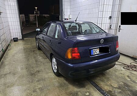VW Polo Volkswagen 1.6 Classic Basis