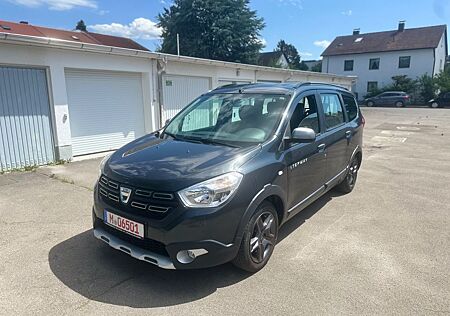 Dacia Lodgy Stepway Celebration