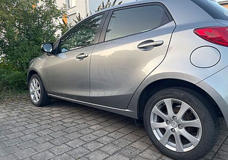 Mazda 2 " TÜV NEU" 1.3 MZR 55kW Center-Line