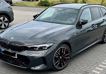 BMW 340 M340i xDrive Touring PANO HUD AHK M Sportpaket