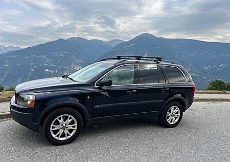 Volvo XC 90 XC90 2.4D Geartronic 7-Sitzer Momentum