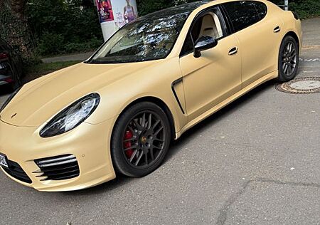 Porsche Panamera Turbo Executive Lang Version