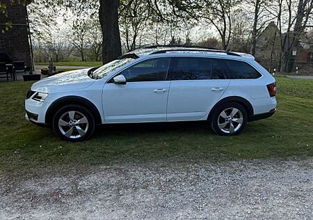 Skoda Octavia 2.0 TDI 135kW DSG 4x4 Scout Combi Scout