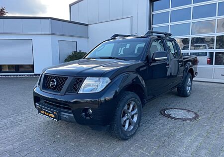 Nissan Navara Pickup Double Cab PLATINUM 4X4