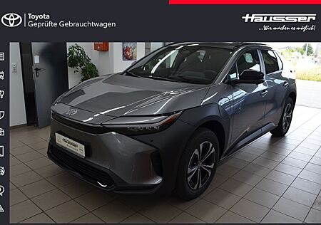 Toyota bZ4X Teamplayer*0,00% FINANZ*STANDHEIZUNG*LENKRA