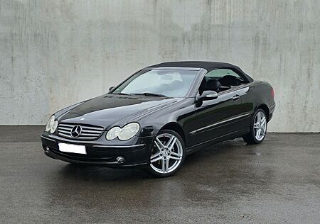 Mercedes-Benz CLK 200 KOMPRESSOR ELEGANCE SCHECKHEFTGEPFLEGT