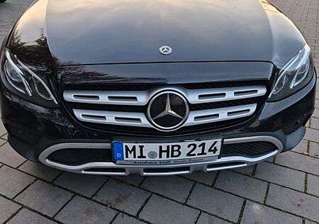 Mercedes-Benz E 220 d 4MATIC T All-Terrain Autom. All-Terrain