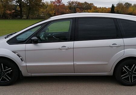 Ford S-Max 1,6 TDCi 85kW DPF Trend Trend