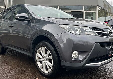 Toyota RAV 4 2.2 D *Allrad, Anhängerkupplung*