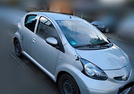 Toyota Aygo (X) Aygo (X) 1,0 -