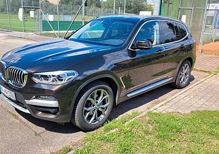 BMW X3 xDrive20d xLine AT xLine