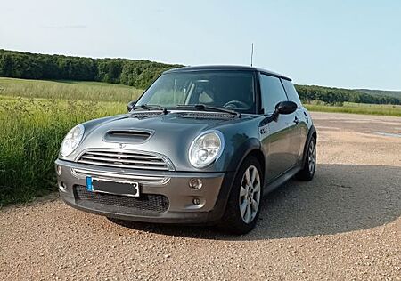 Mini Cooper S mit Austausch-Motor