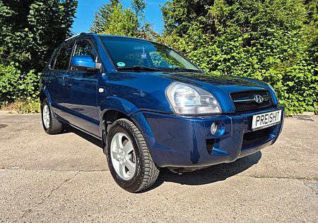 Hyundai Tucson 2.0 GLS - TÜV 11/2026 - LEDER - AHK -