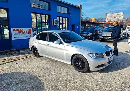 BMW 320d -