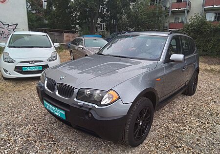 BMW X3 Baureihe 3.0i
