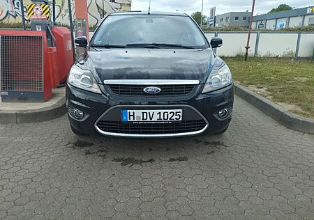Ford Focus 1,8 Titanium Titanium