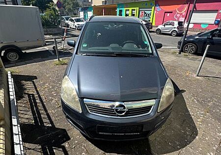 Opel Zafira 1.9 CDTI 88kW -