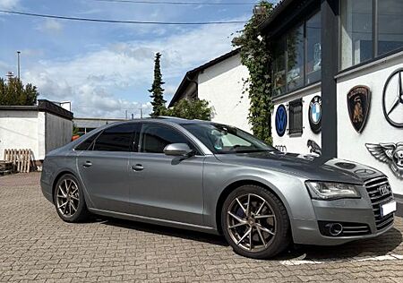 Audi A8 4.2 TDI quattro BOSE Sitzbelüftung Softclose