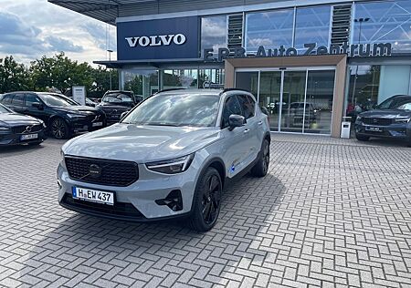 Volvo XC 40 XC40 B4 Plus Black Edition 2WD