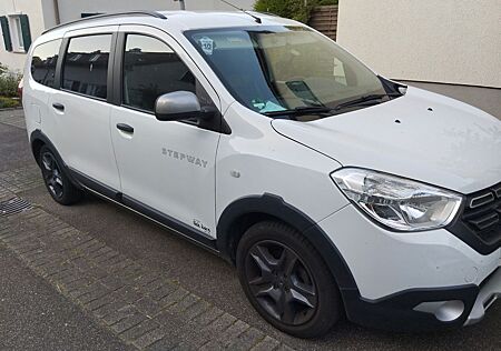 Dacia Lodgy TCe 115 Stepway