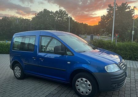 VW Caddy Volkswagen Life, TÜV neu, inkl. Campingbett