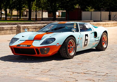Ford GT -