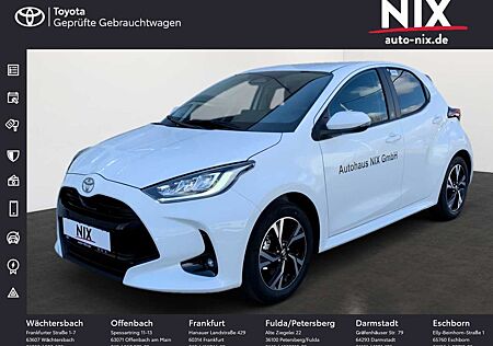 Toyota Yaris 1.5 Hybrid Team D LED SHZ KLIMA KAMERA